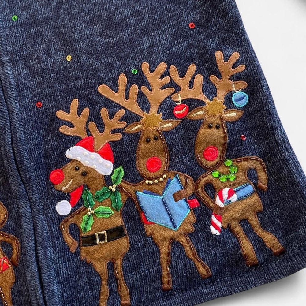 Vintage Tiara International Christmas Blue Knit Embroidered Reindeer Cardigan - Picture 4 of 7